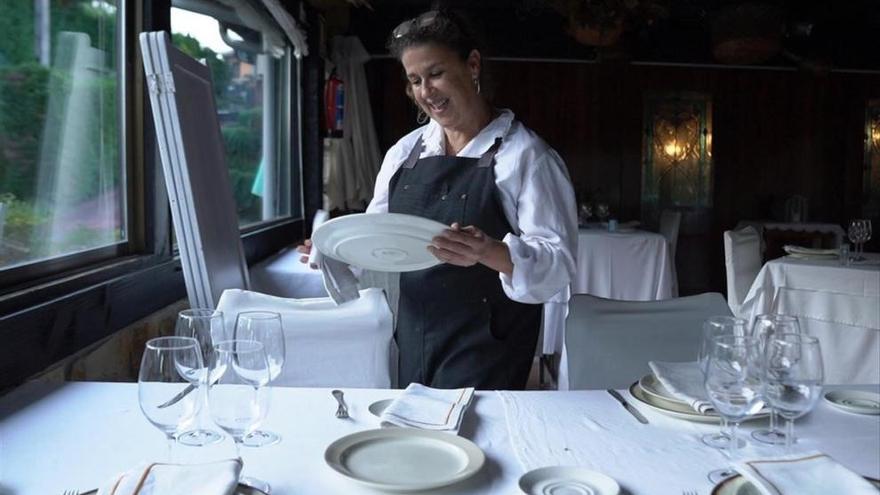  Iratxe Rementeria, empresaria hostelera, en su restaurante caserío de Muxika.