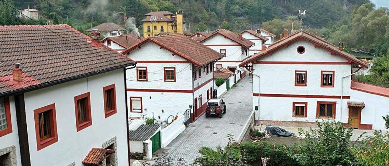 El poblado minero de Bustiello.