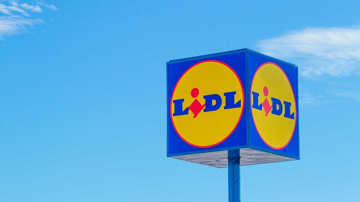 Mañana se esperan colas kilométricas en Lidl para conseguir la mochila de avión más barata del mercado: cabe de todo, se ajusta al espacio y cuesta menos de 13 euros