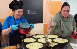 La Festa da Filloa de Lestedo vive hoy su día grande y se vuelca con las personas sordas