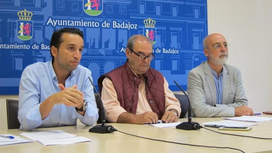 La oposición de Badajoz cree que será difícil sustituir a López Iglesias en el ayuntamiento