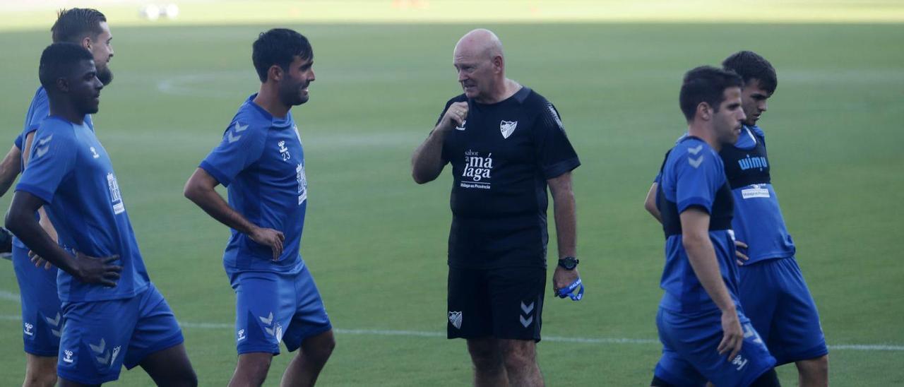 Pepe Mel dirigió el miércoles por primera vez a la plantilla del Málaga CF en La Rosaleda.