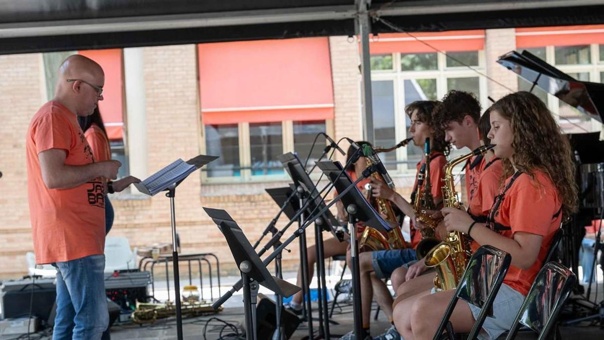 Navàs fa brillar el talent jove amb el festival Jazz Band Festival