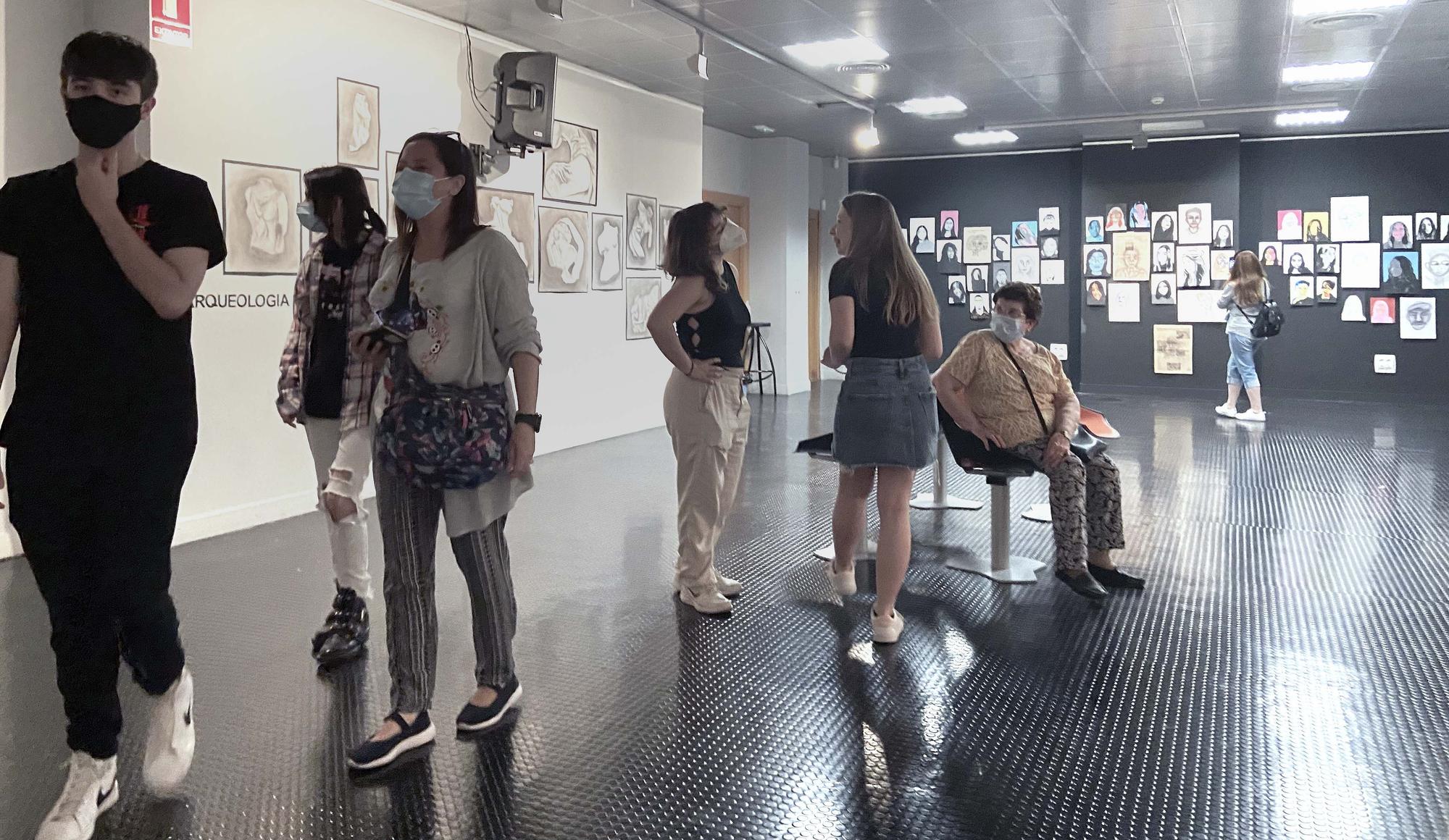 Exposició del Batxillerat artístic de l'IES La Moreria de Mislata