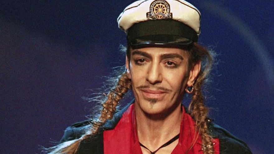 John Galliano en la pasada pasarela de París.