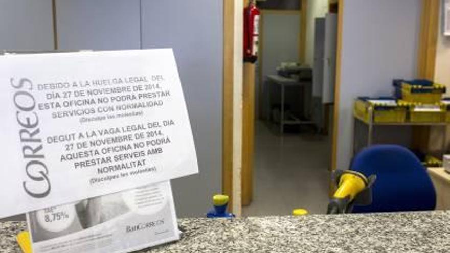 Castelló se suma a la huelga contra la reducción de plantilla de Correos