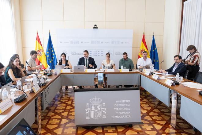 El PP bloquea el debate sobre el reparto de los menores de Ceuta en la Conferencia Sectorial de finales de agosto