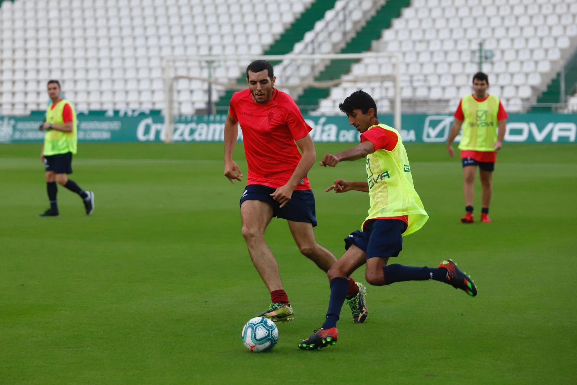 Las imágenes del Córdoba CF que participará en la Liga Santander Genuine