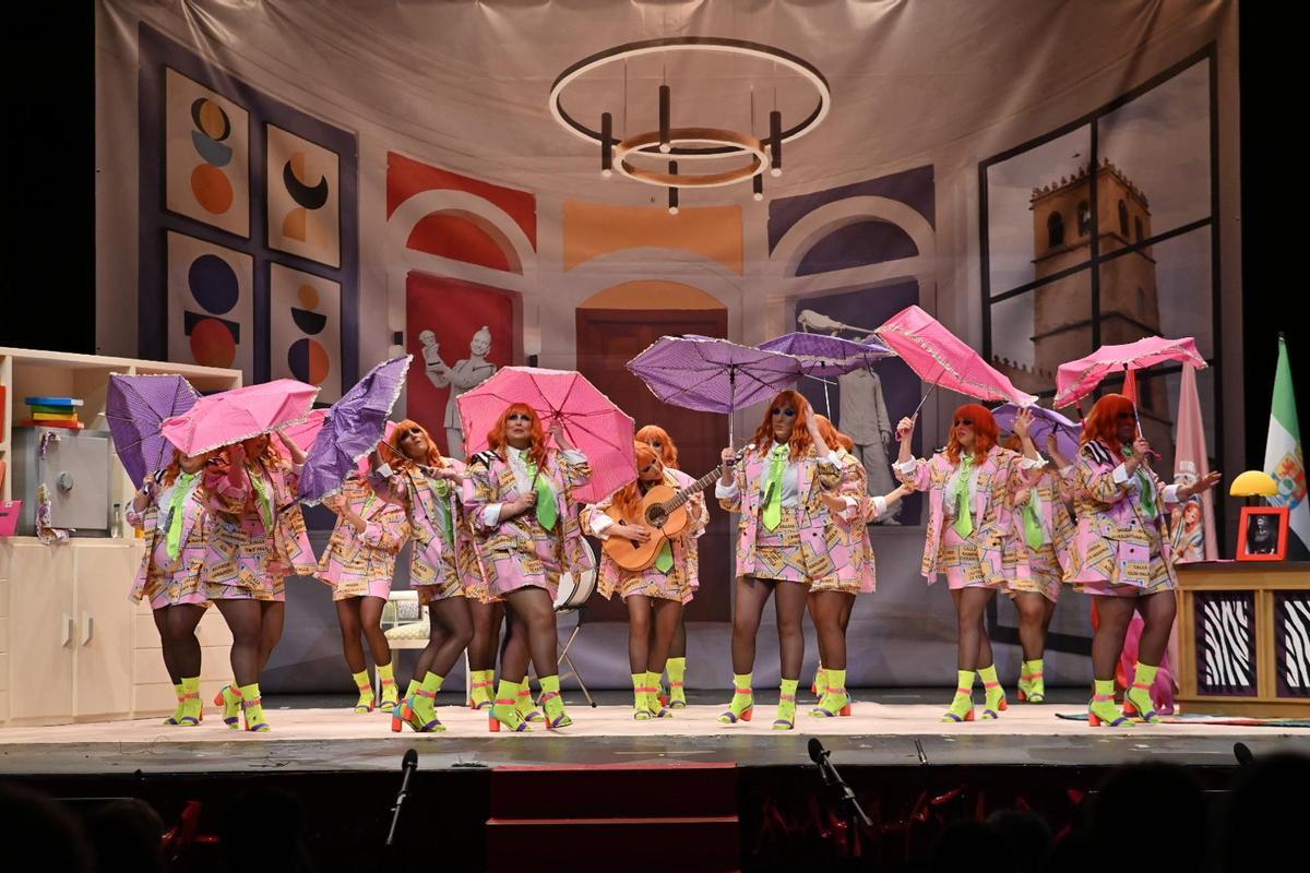 Las Chimixurris aparecen con paraguas para hacer frente al temporal.