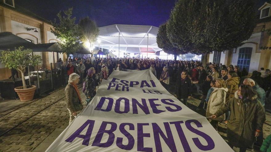 Manifestación 25N en Mallorca: Las feministas de Mallorca hacen suyo el «se ha acabado»