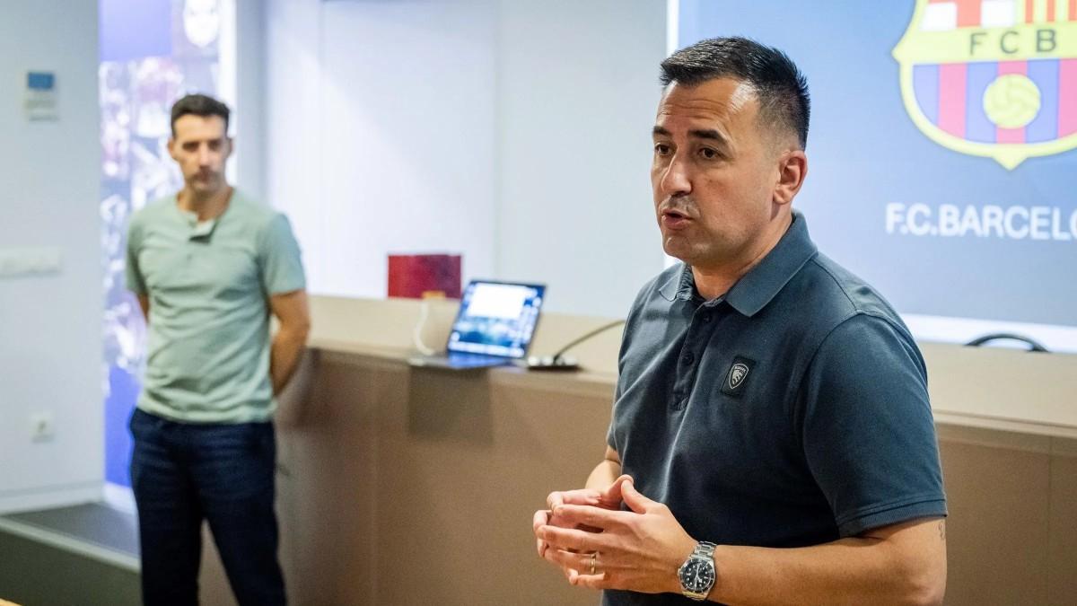 Ricardo Ares conoció a la plantilla del Barça