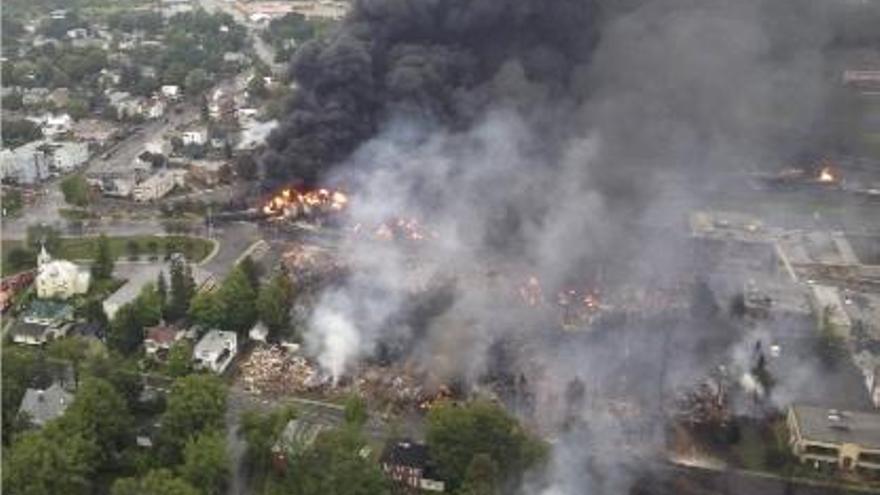 L&#039;accident ferroviari ha arrassat una part de la ciutat de Lac-Mégantic.