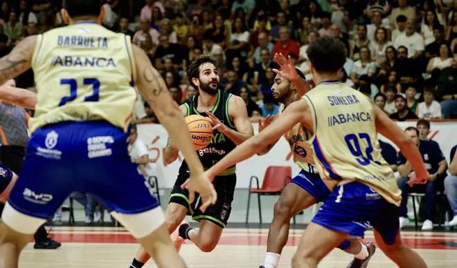 Asturias disfruta de Ricky Rubio en la victoria del Obradoiro ante el Joventut (77-96)