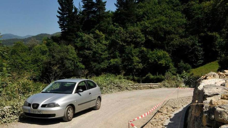 Avanzan las obras de mejora de la carretera de acceso a Zurea