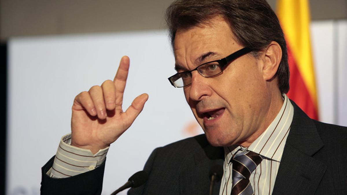 Artur Mas, durante su intervención en la 'docsession' sobre políticas sociales, hoy, en Barcelona.