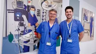 Neurocirujanos del hospital Reina Sofía amplían su formación con un referente mundial de Brasil