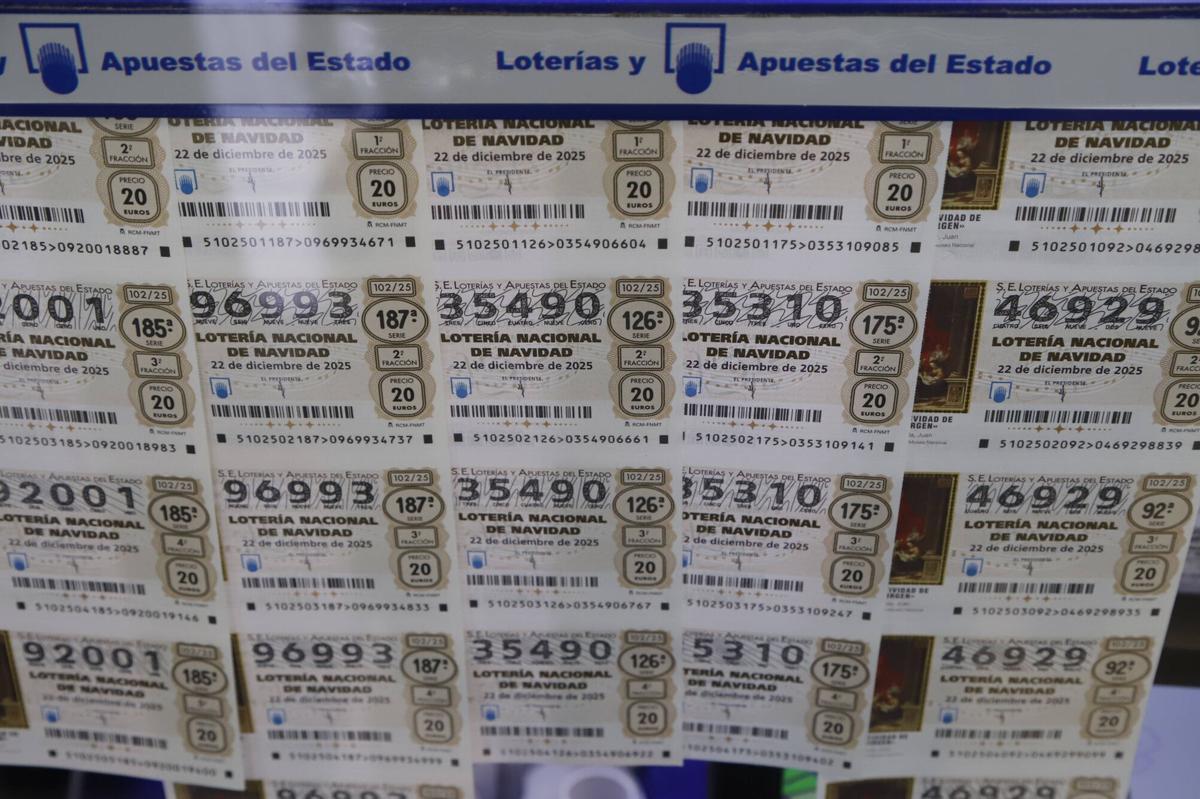 A.J.González Córdoba&amp;amp;#xD;Lotería de Navidad administración El Califa de la Suerte en avenida América