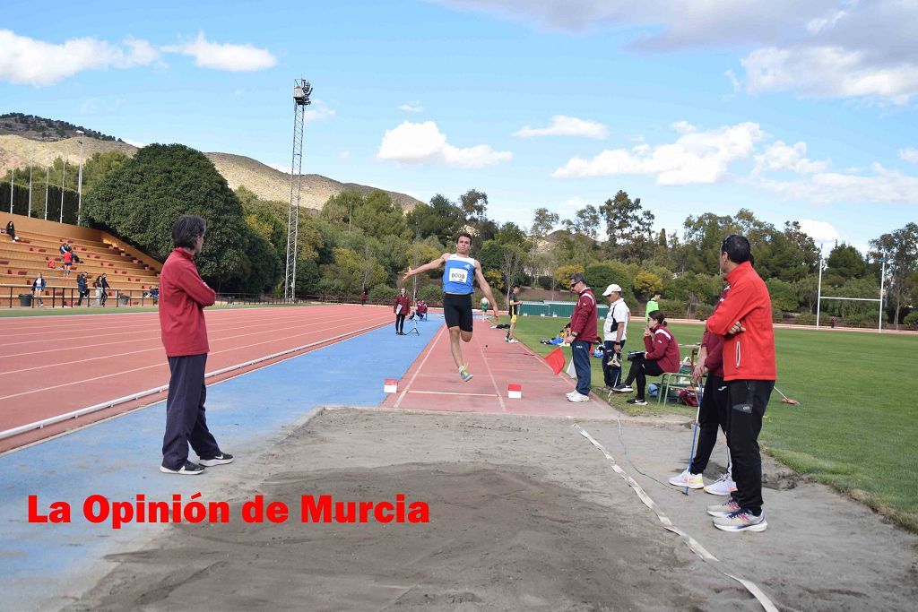 Regional absoluto y sub-23 de atletismo en Lorca