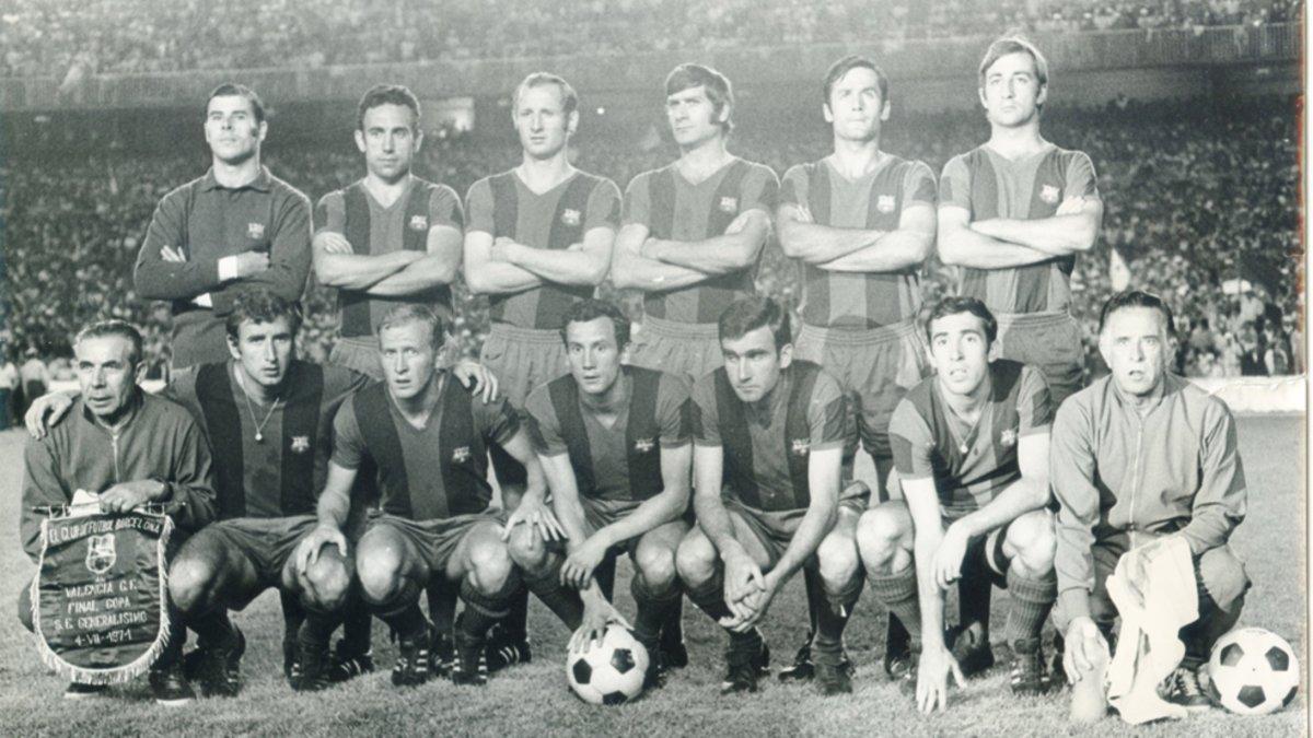 La formación titular que presentó el Barça en la última final copera contra el Valencia, en 1971