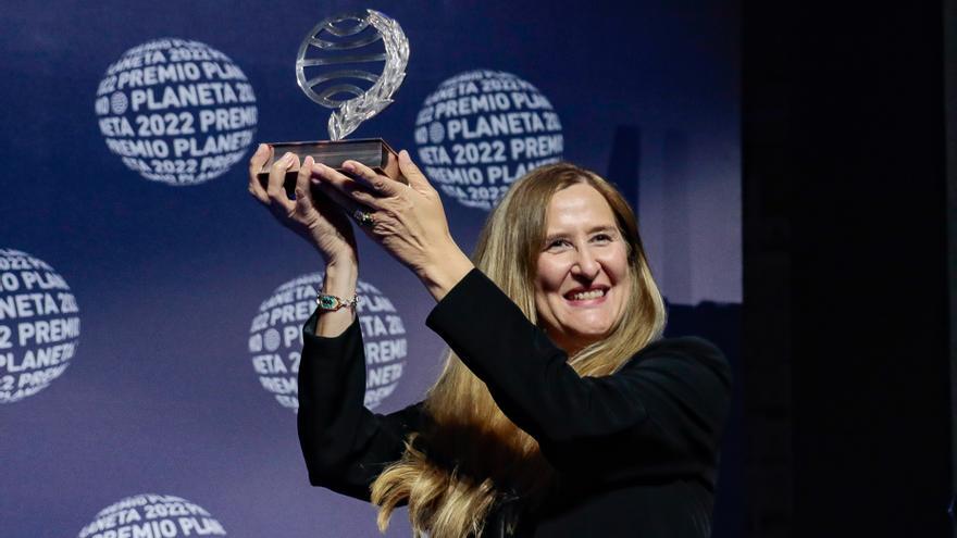 La oscense Luz Gabás gana el Premio Planeta