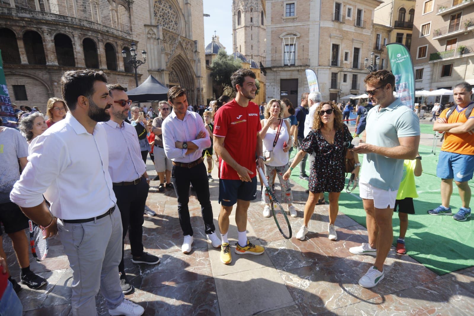 La Copa Davis ya se respira en las calles de València