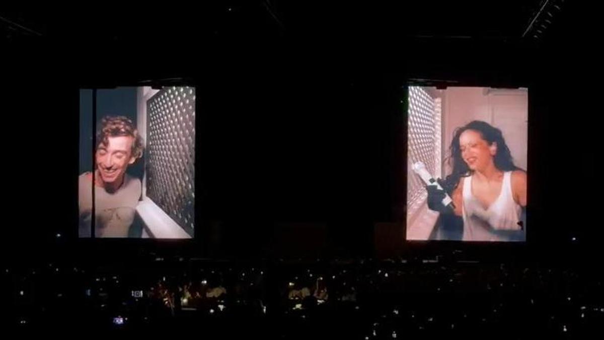 Guitarricadelafuente se confiesa en el concierto de Rosalia en Barcelona.