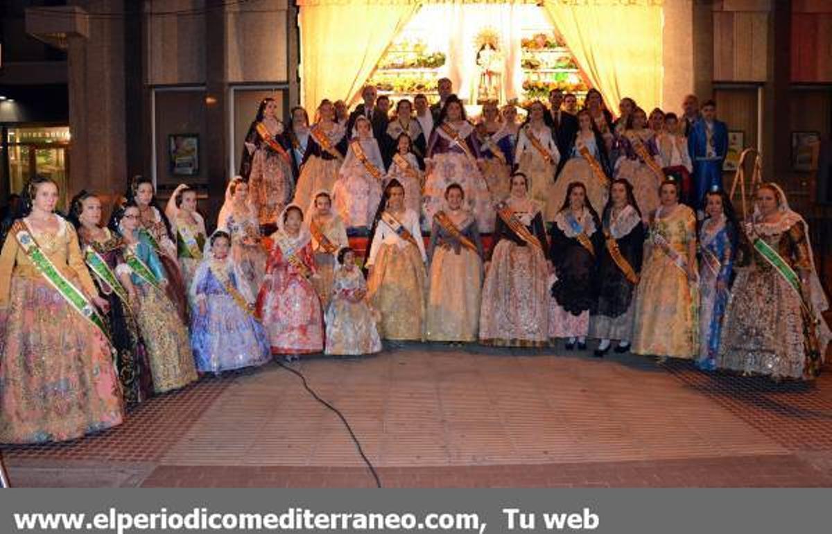 Galería de fotos: Ofrenda a la Virgen de los Desamparados en la Vall d’Uixó