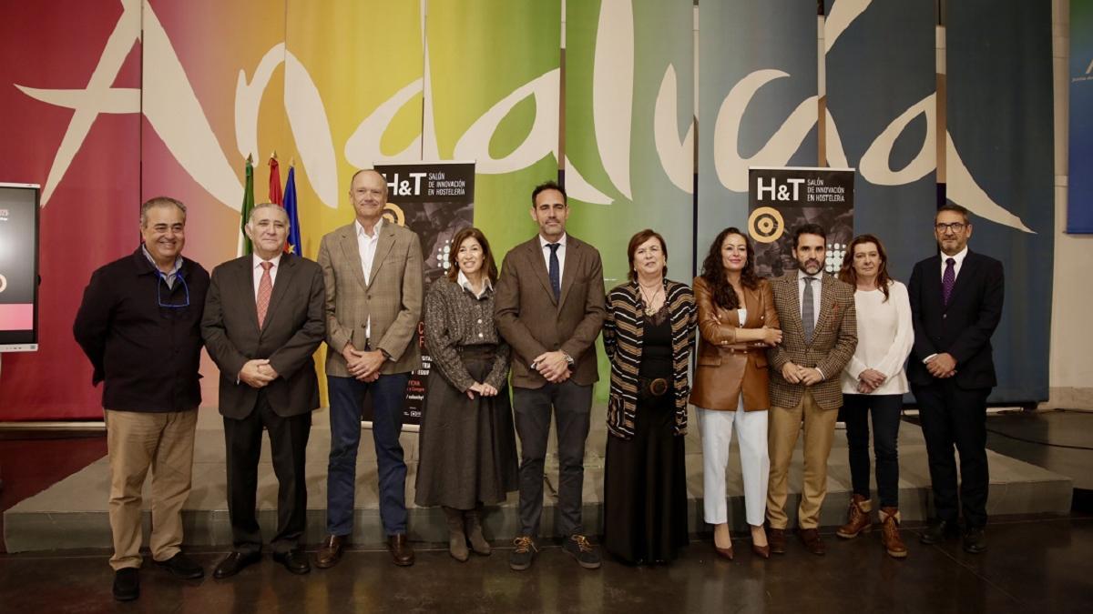 La presentación de la edición 2025 de H&amp;T, el Salón de Innovación en Hostelería, que se celebra la próxima semana en el Palacio de Ferias de Málaga.
