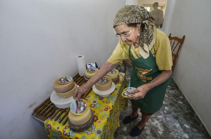 18/10/2017 SAUCILLO, GÁLDAR. Anastasia Mendoza artesana. FOTO: J. PÉREZ CURBELO