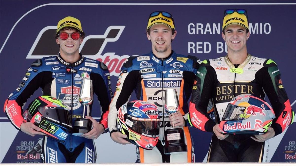 Oettl, Bezzecchi y Ramírez en el podio de Jerez