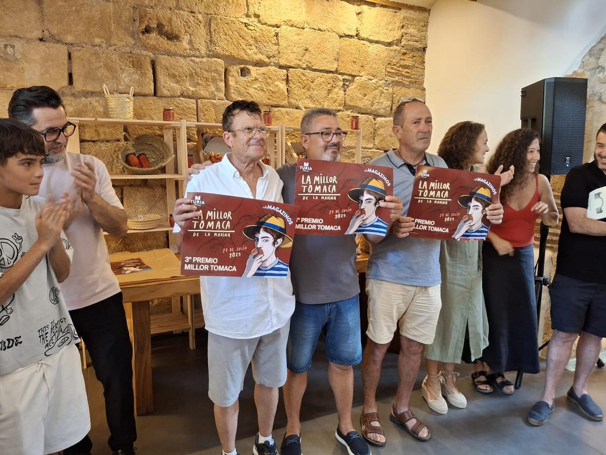 Los tres ganadores: José Tudela, de Benigànim, Antonio Noguera, de Pedreguer, y Javier Cardona, de Benissa