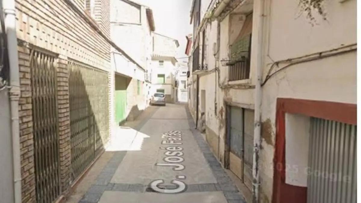 Dos trabajadores quedan atrapados tras el derrumbe de una casa en Huesca