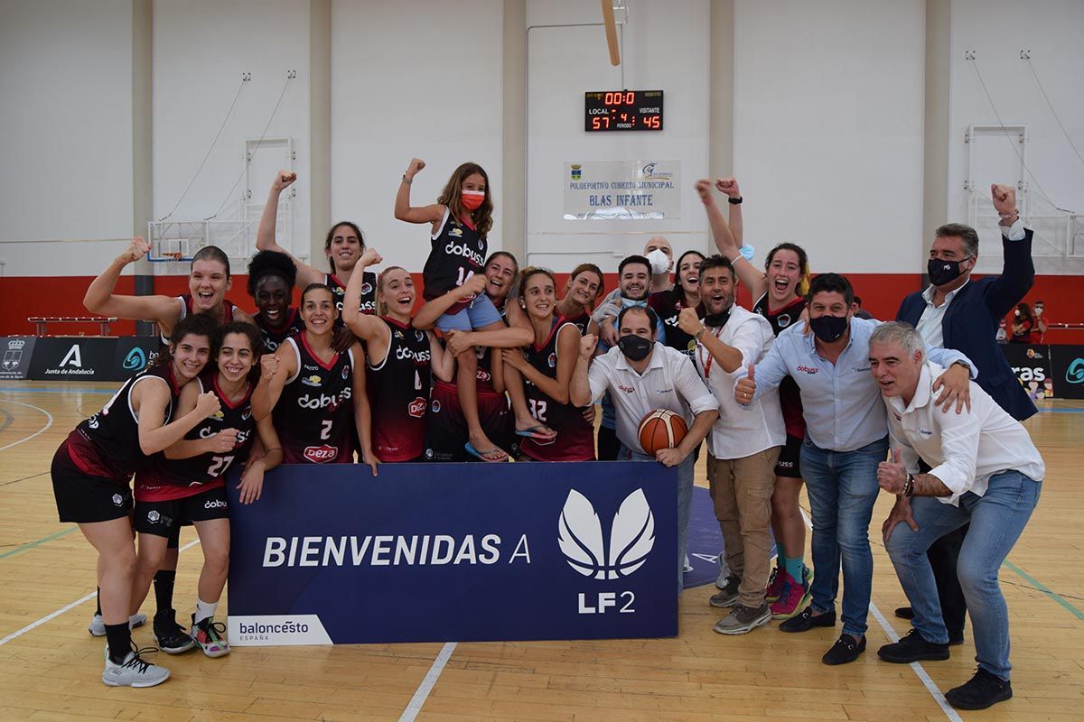 19 de junio Baloncesto.- El Dobuss sube a la Liga Femenina .JPG