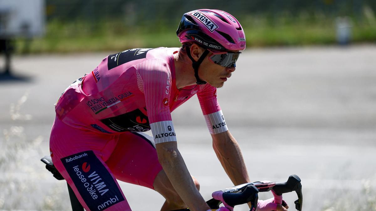 GIRO DE ITALIA | Vingegaard supera el trámite de Milán y ya mira a los Dolomitas