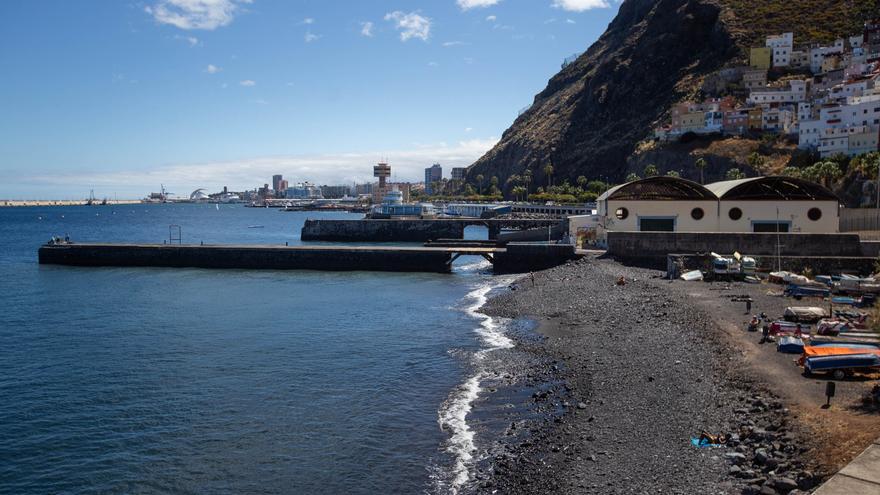 Obras en la playa de Valleseco