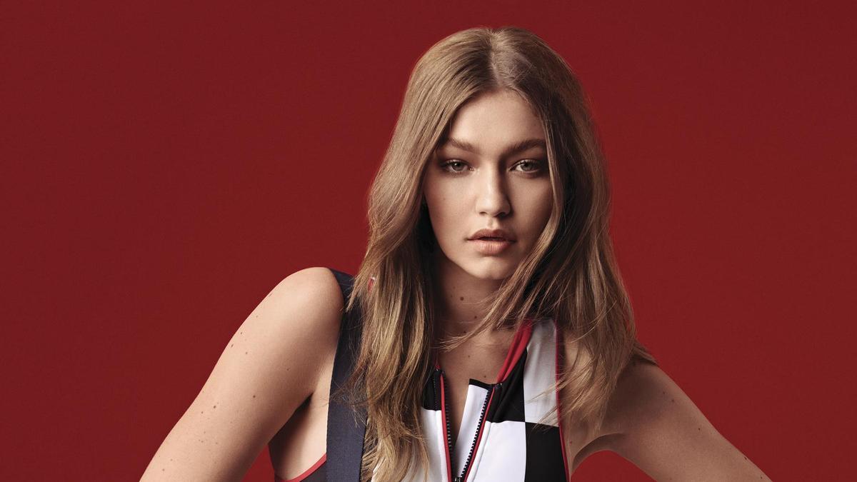 Los imprescindibles de la colección cápsula de Gigi Hadid para Tommy Hilfiger