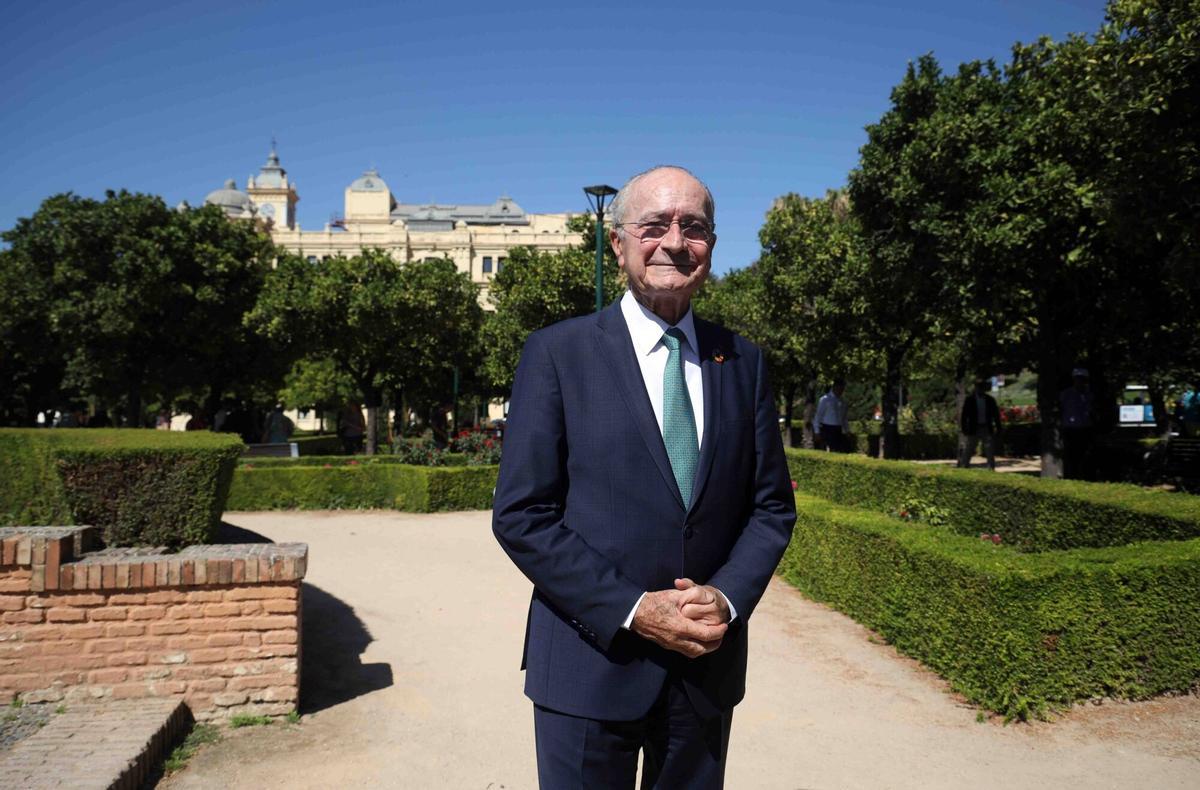 MLG 13-07-2026.- El alcalde de Málaga, Francisco de la Torre, comparece ante los medios de comunicación y atiende a preguntas, donde a anunciado que se presenta a las siguientes elecciones