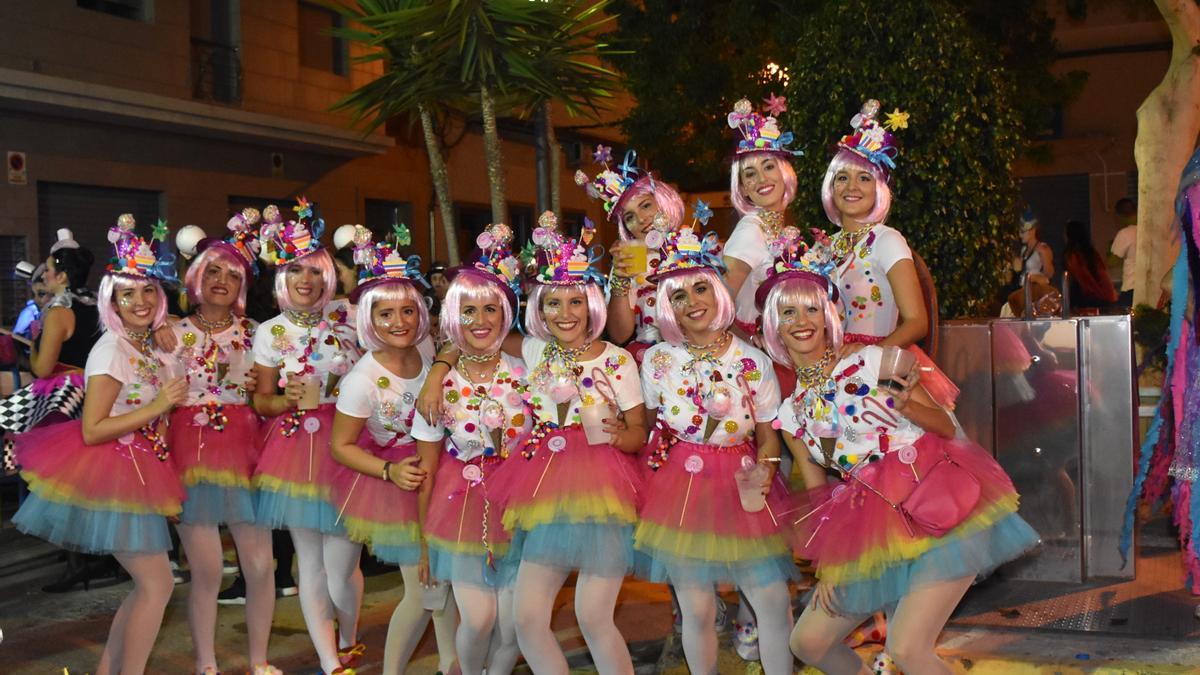 En 2018 se pusieron en marcha unos premios a la originalidad y a la coreografía para el gran desfile multicolor.