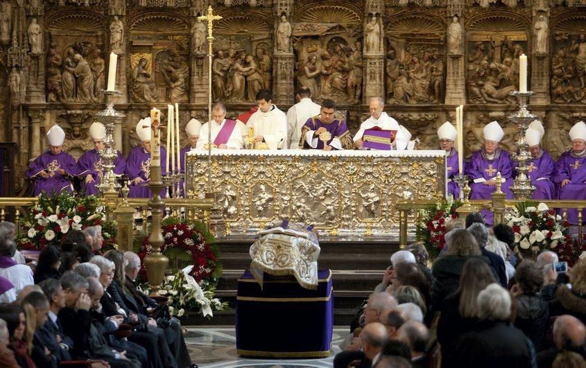 Funeral de Elías Yanez en la Basílica del Pilar