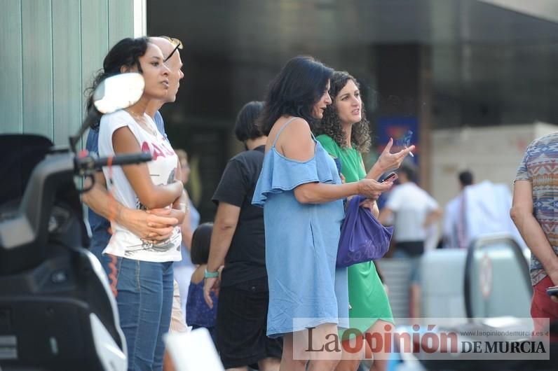 Los bailes latinos salen a la calle en Murcia