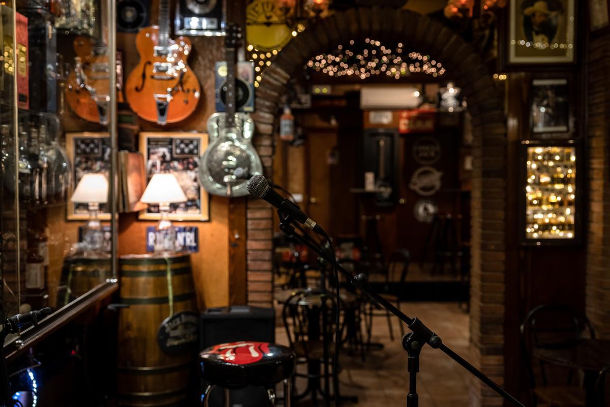 El último año de LOncle Jack, un museo-bar dedicado al Jack Daniels y una emblemática sala de conciertos en LHospitalet.