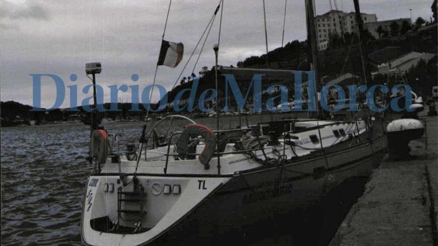 El velero que capitaneó Franco Meloni.