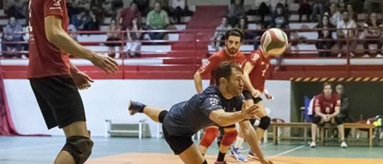 El Xàtiva Voleibol gana por 3-2 al complicado CV Leganés