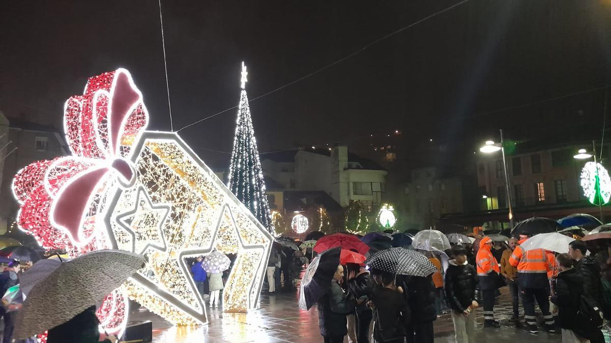 Encendido de las luces de Navidad en Pola de Laviana