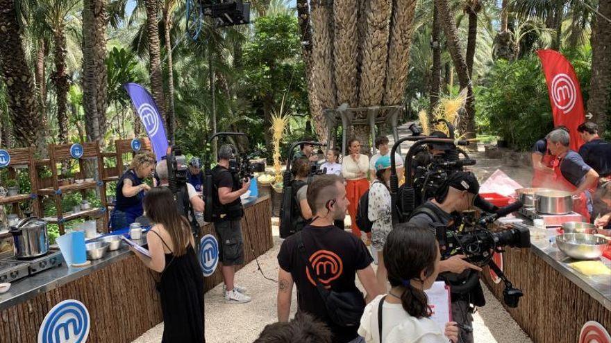 Un momento de la grabación en el Palmeral de Elche del programa emitido anoche