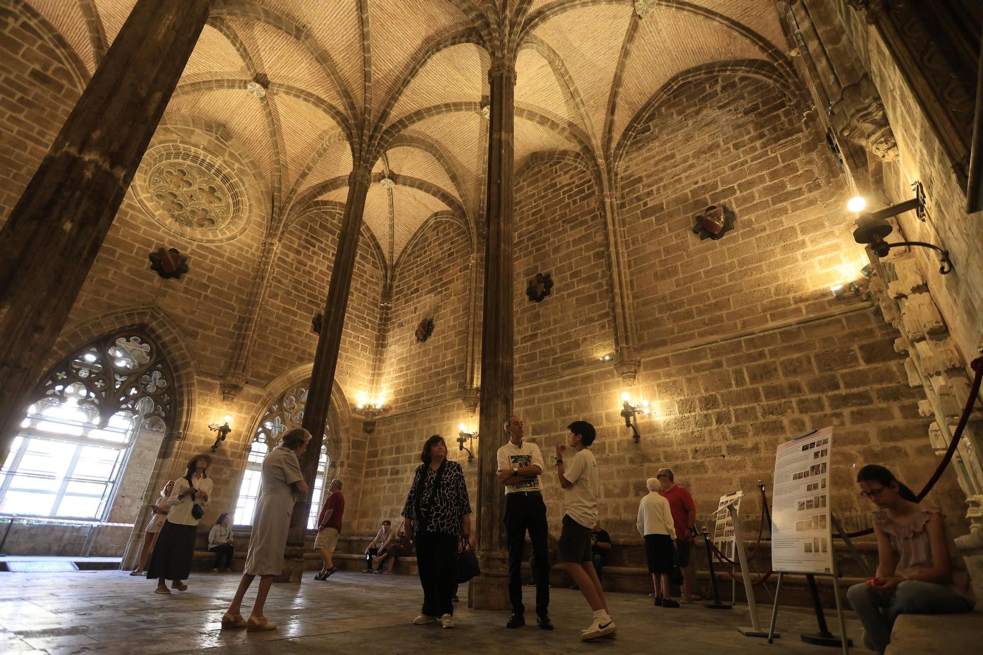 Jornada de puertas abiertas en el cuartel de Santo Domingo de València