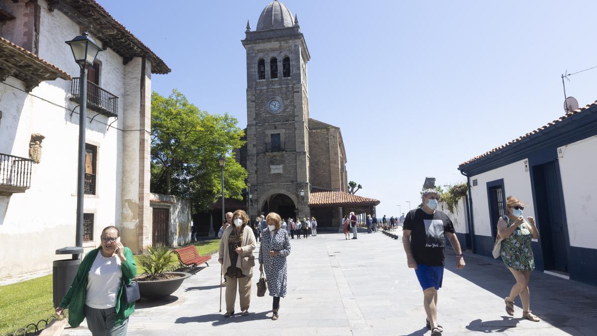 Misa del Carmen en Luanco