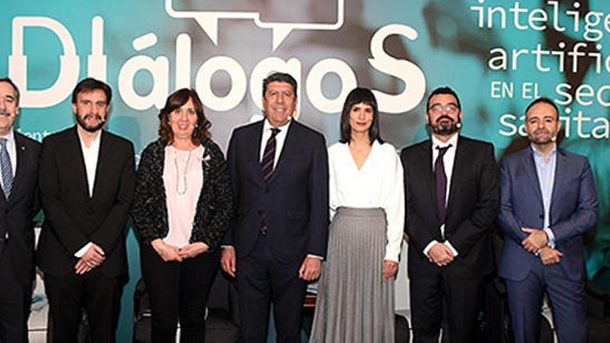 Participantes en el II Foro IDIÃ¡logoS.