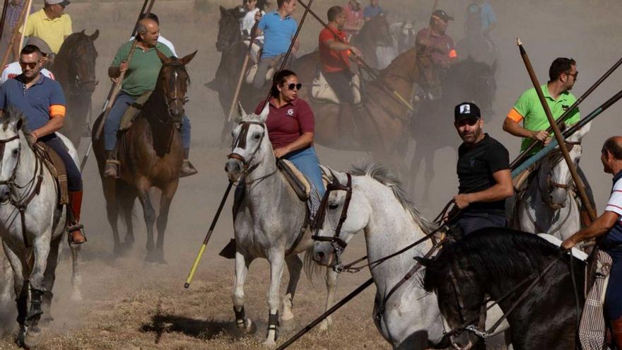 Animación de peñas, encierro y diversión en Villafáfila