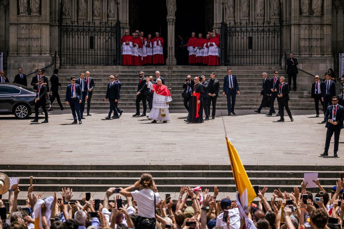 Visita del papa León XIV a la catedral de Barcelona | FOTOS